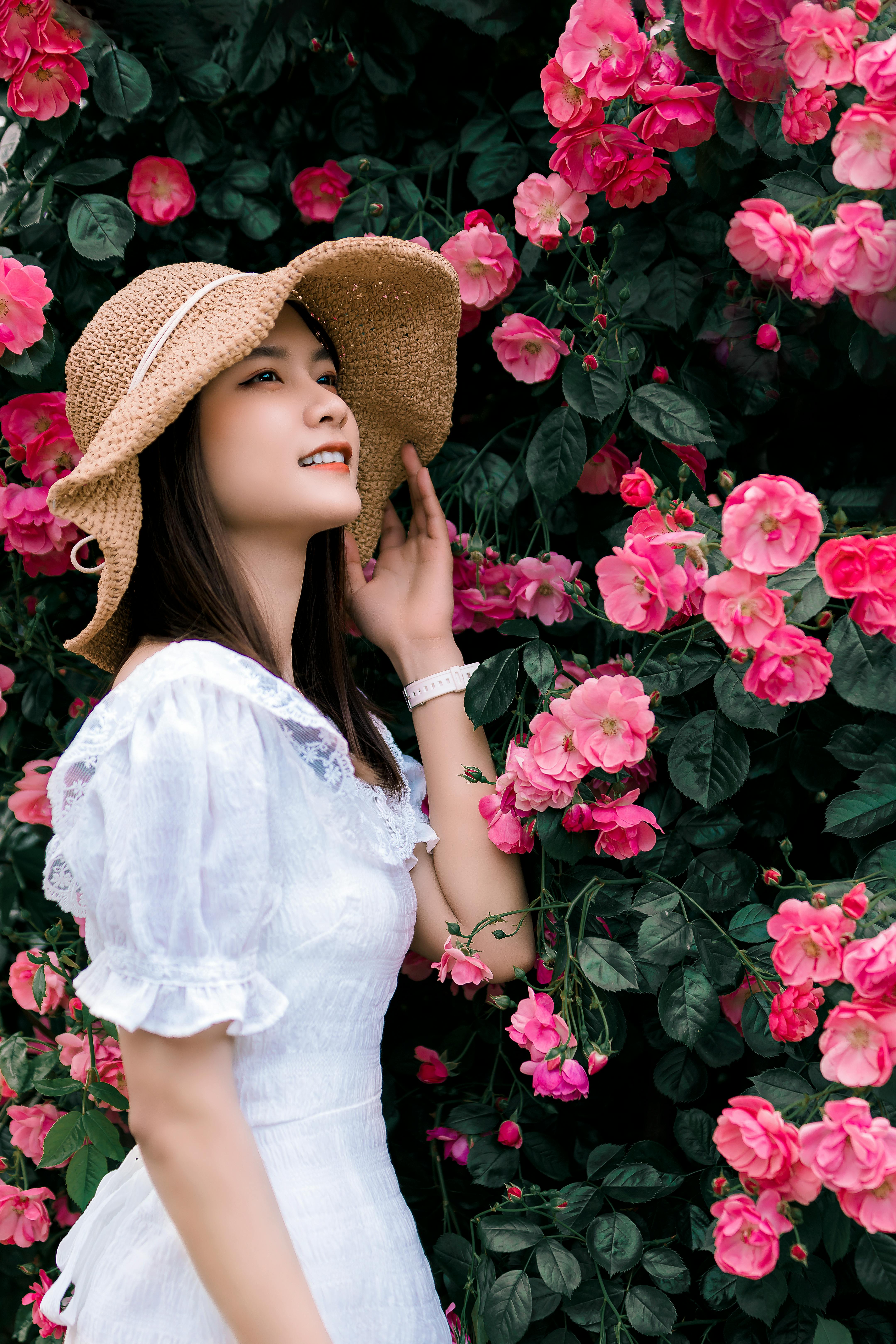 熟女人妻白嫩大腿张开